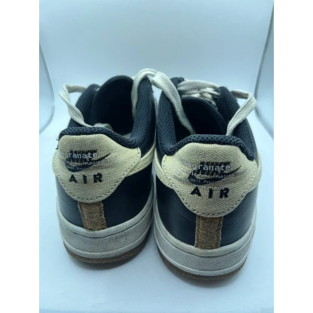 Nike Air Force 1 Low‎ '07 'Pomegranate' Kids 4.5Y DA3093 001 Black Gold Sneakers